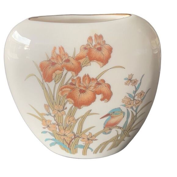 Vintage Shaddy Porcelain Vase Elegant and Exquisite Japanese Craftsmanship Bird - Picture 2 of 11